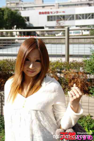 10musume 2012.01.11もしかしたら、あの亂交で妊娠したのかも?裡井ゆいな