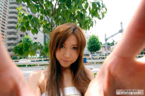 Graphis Gals 124 Chinatsu Izawa (伊沢千夏)