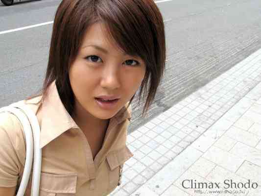 Shodo.tv 2004.08.06 - Girls - Rumi (留美) - カラオケ店員