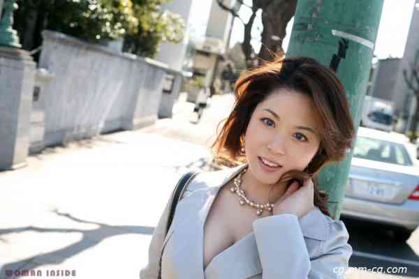 women inside 107misaki
