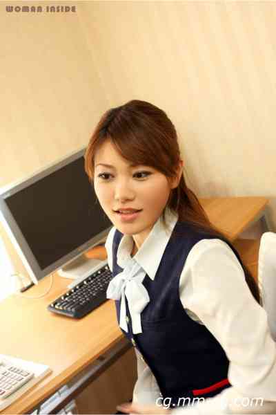 women inside 141c_reona
