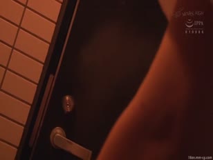 NHDTB-102-[中文]用肉棒交互侵犯住在同大樓的2個年輕人妻 篠田優 涼川絢音 水嶋アリス 成海さやか